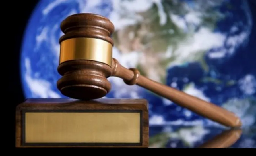 El Derecho Internacional ante la encrucijada